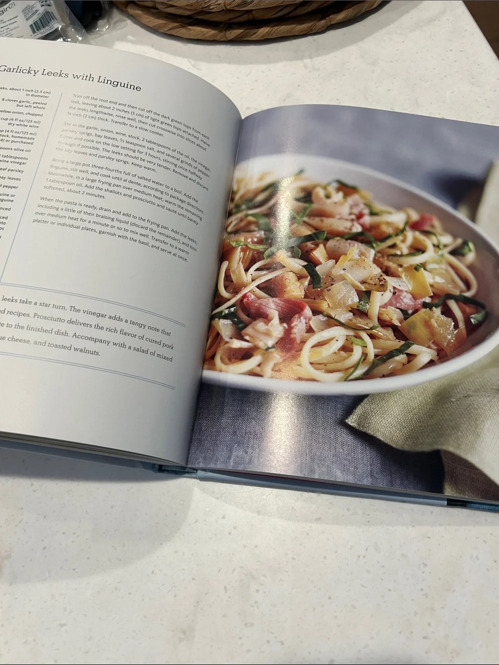 The New Slow Cooker Cook book from Williams-Sonoma